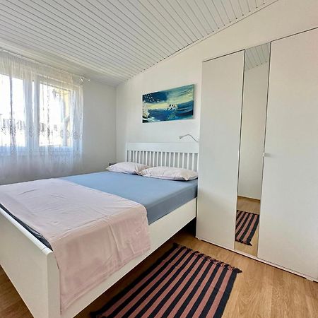 App Anita Apartment Premantura Ngoại thất bức ảnh