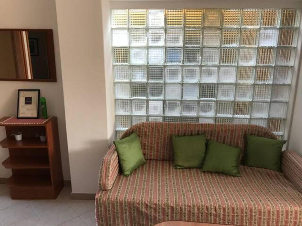 App Anita Apartment Premantura Ngoại thất bức ảnh